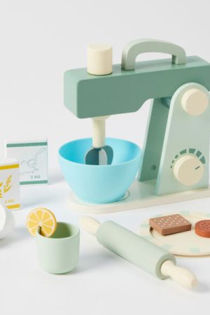 Wooden Kitchen Mixer Play Set